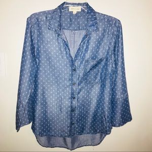 Cloth & Stone chambray shirt with design. Size S